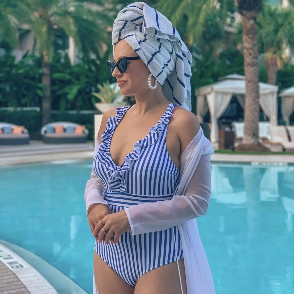 Cupshe Ruffed stripe one piece swim - Picture 9 of 13